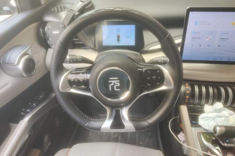Used BYD Yuan PLUS 2023 Champion Edition 510KM Leading Model Steering Wheel