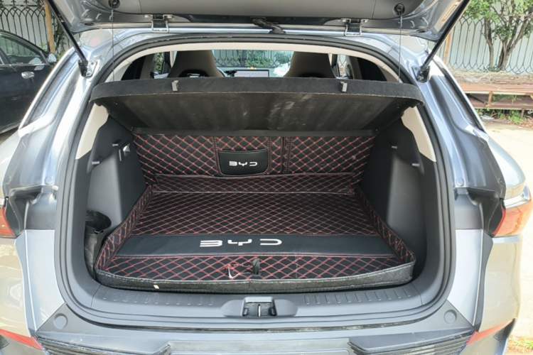 Used BYD Yuan PLUS 2023 Champion Edition 430KM Superior Model Trunk