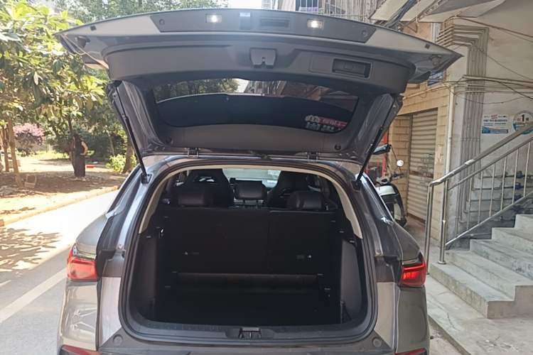 Used BYD Yuan PLUS 2023 Champion Edition 510KM Leading Model Trunk