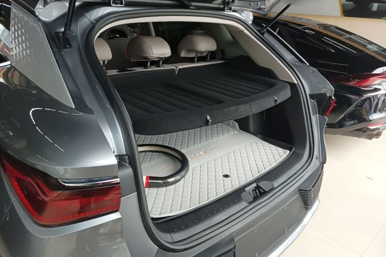 Used BYD Yuan PLUS 2023 Champion Edition 430KM Superior Model Trunk