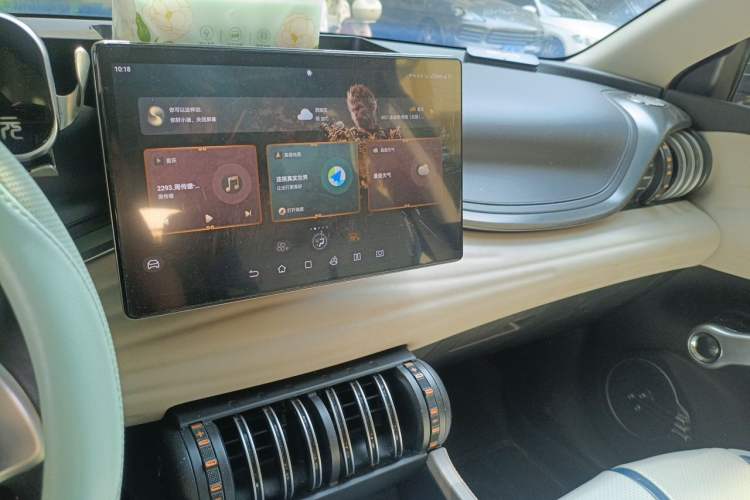 Used BYD Yuan PLUS 2023 Champion Edition 510KM Leading Model Audio And AC Panel