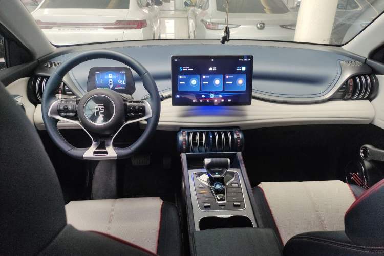 Used BYD Yuan PLUS 2023 Champion Edition 430KM Superior Model Center Console