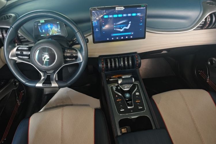 Used BYD Yuan PLUS 2023 Champion Edition 430KM Superior Model Center Console