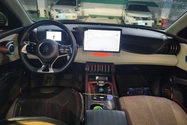 Used BYD Yuan PLUS 2023 Champion Edition 430KM Superior Model Center Console