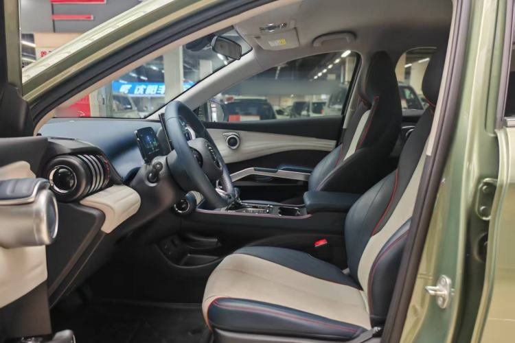 Used BYD Yuan PLUS 2023 Champion Edition 510KM Leading Model Driver Seat