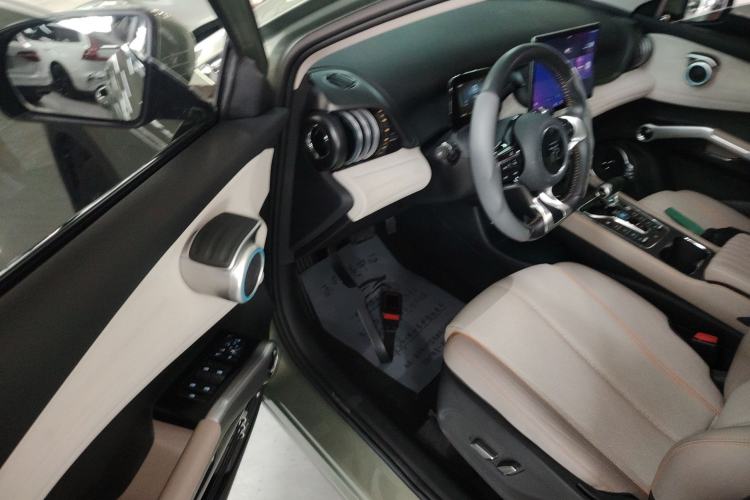 Used BYD Yuan PLUS 2023 Champion Edition 510KM Leading Model Driver Seat