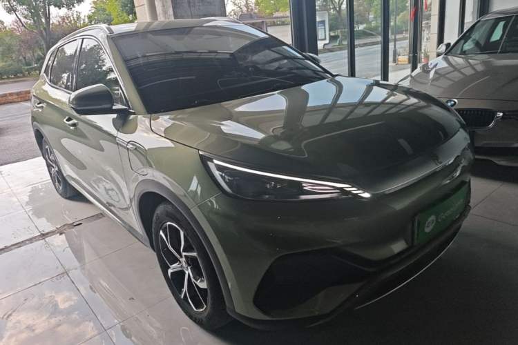 Used BYD Yuan PLUS 2023 Champion Edition 430KM Superior Model Front Right 45 Deg