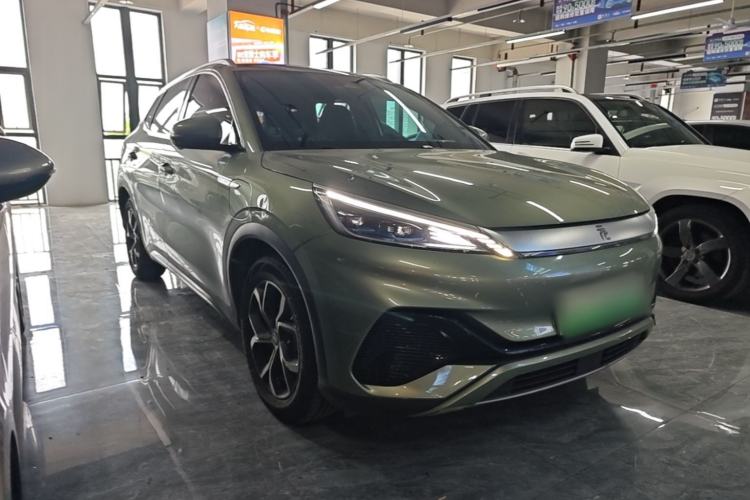 Used BYD Yuan PLUS 2023 Champion Edition 430KM Superior Model Front Right 45 Deg