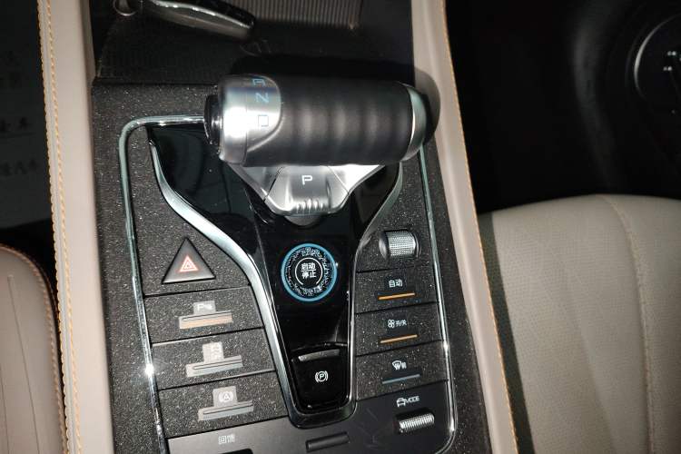 Used BYD Yuan PLUS 2023 Champion Edition 510KM Leading Model Gear Lever