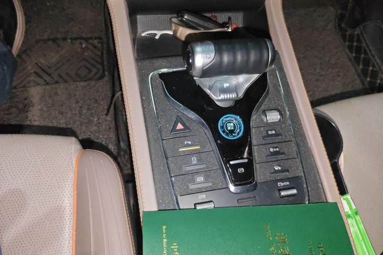 Used BYD Yuan PLUS 2023 Champion Edition 510KM Leading Model Gear Lever