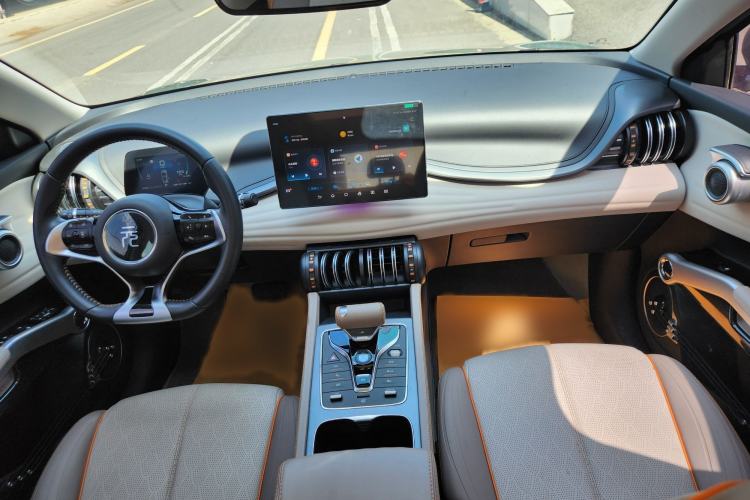 Used BYD Yuan PLUS 2023 Champion Edition 510KM Superior Model Interior 5