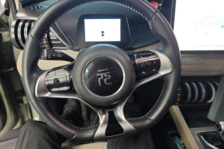 Used BYD Yuan PLUS 2023 Champion Edition 430KM Superior Model Steering Wheel