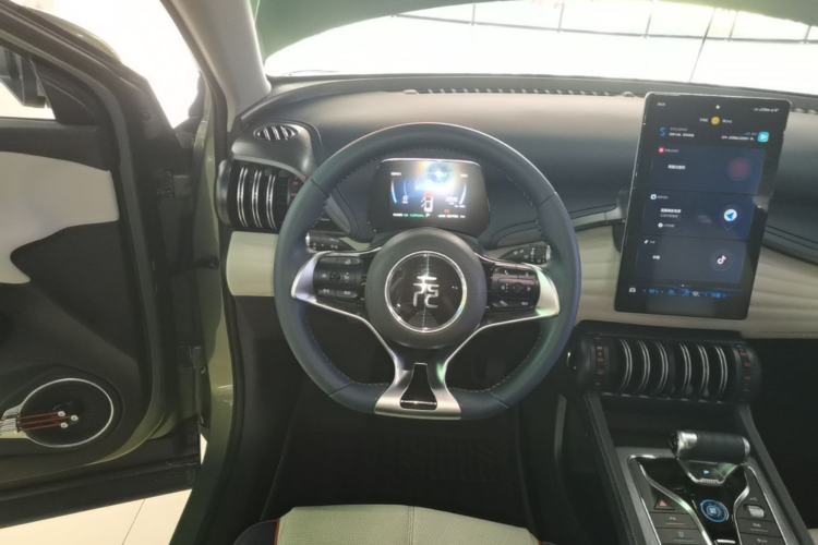 Used BYD Yuan PLUS 2023 Champion Edition 510KM Leading Model Steering Wheel