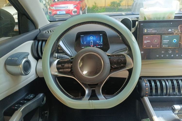 Used BYD Yuan PLUS 2023 Champion Edition 510KM Leading Model Steering Wheel