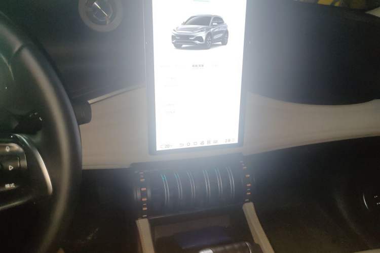 Used BYD Yuan PLUS 2023 Champion Edition 510KM Superior Model Audio And AC Panel