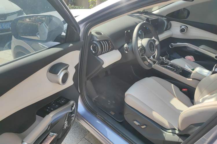 Used BYD Yuan PLUS 2023 Champion Edition 510KM Superior Model Driver Seat