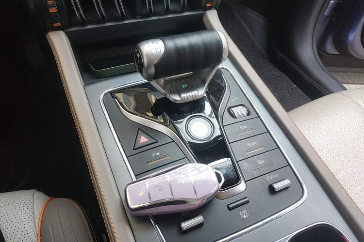Used BYD Yuan PLUS 2023 Champion Edition 510KM Superior Model Gear Lever