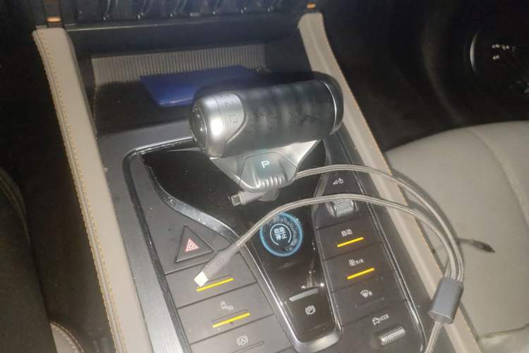 Used BYD Yuan PLUS 2023 Champion Edition 510KM Superior Model Gear Lever