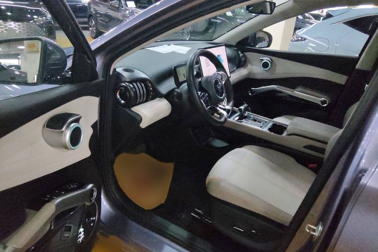 Used BYD Yuan PLUS 2023 Champion Edition 510KM Excellence Model Interior 3