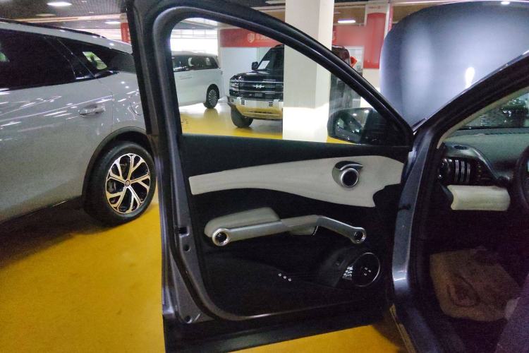 Used BYD Yuan PLUS 2023 Champion Edition 510KM Excellence Model Interior 7