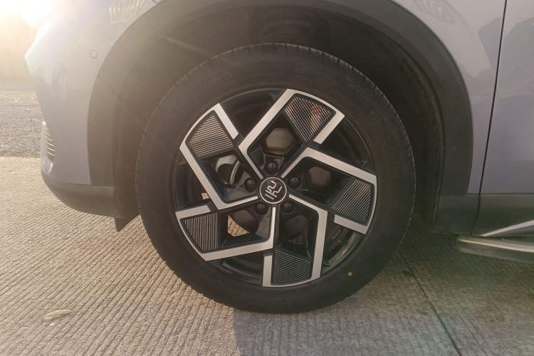 Used BYD Yuan PLUS 2023 Champion Edition 510KM Excellence Model Left Front Wheel Hub