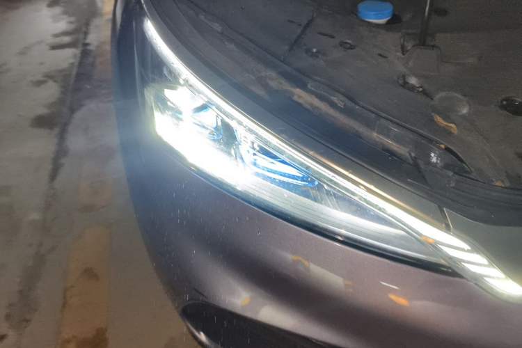 Used BYD Yuan PLUS 2023 Champion Edition 510KM Excellence Model Right Front Headlight