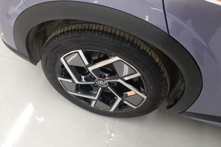 Used BYD Yuan PLUS 2023 Champion Edition 510KM Excellence Model Right Rear Wheel Hub