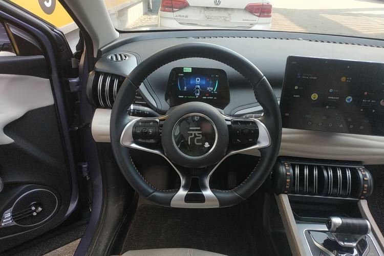 Used BYD Yuan PLUS 2023 Champion Edition 510KM Superior Model Steering Wheel