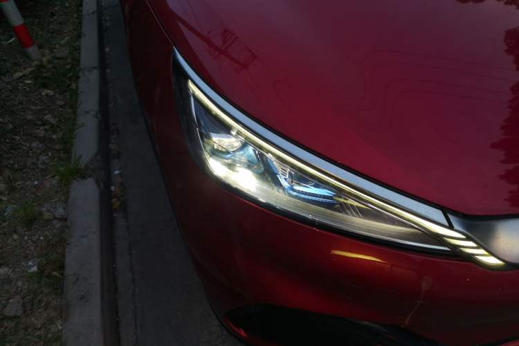 Used BYD Yuan PLUS 2023 Champion Edition 430KM Leading Model Right Front Headlight