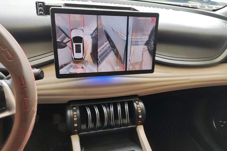 Used BYD Yuan PLUS 2023 Champion Edition 430KM Leading Model Audio And AC Panel