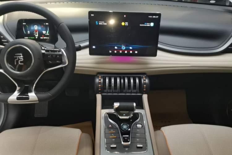 Used BYD Yuan PLUS 2023 Champion Edition 510KM Superior Model Audio And AC Panel