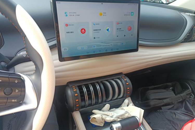 Used BYD Yuan PLUS 2023 Champion Edition 510KM Superior Model Audio And AC Panel
