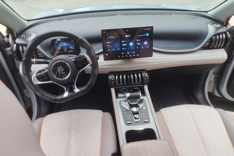 Used BYD Yuan PLUS 2023 Champion Edition 430KM Superior Model Center Console