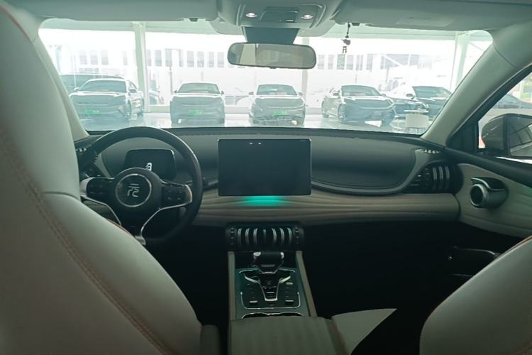 Used BYD Yuan PLUS 2023 Champion Edition 510KM Leading Model Center Console