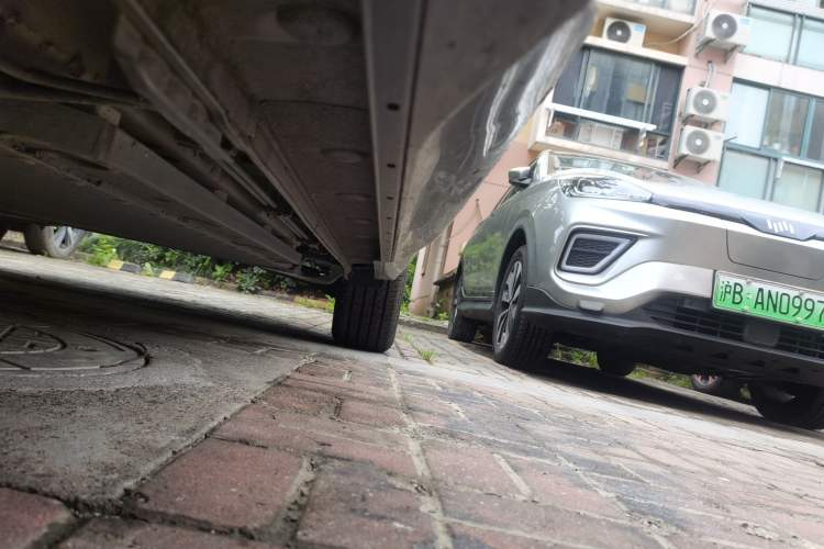 Used BYD Yuan PLUS 2023 Champion Edition 430KM Leading Model Chassis Front Left