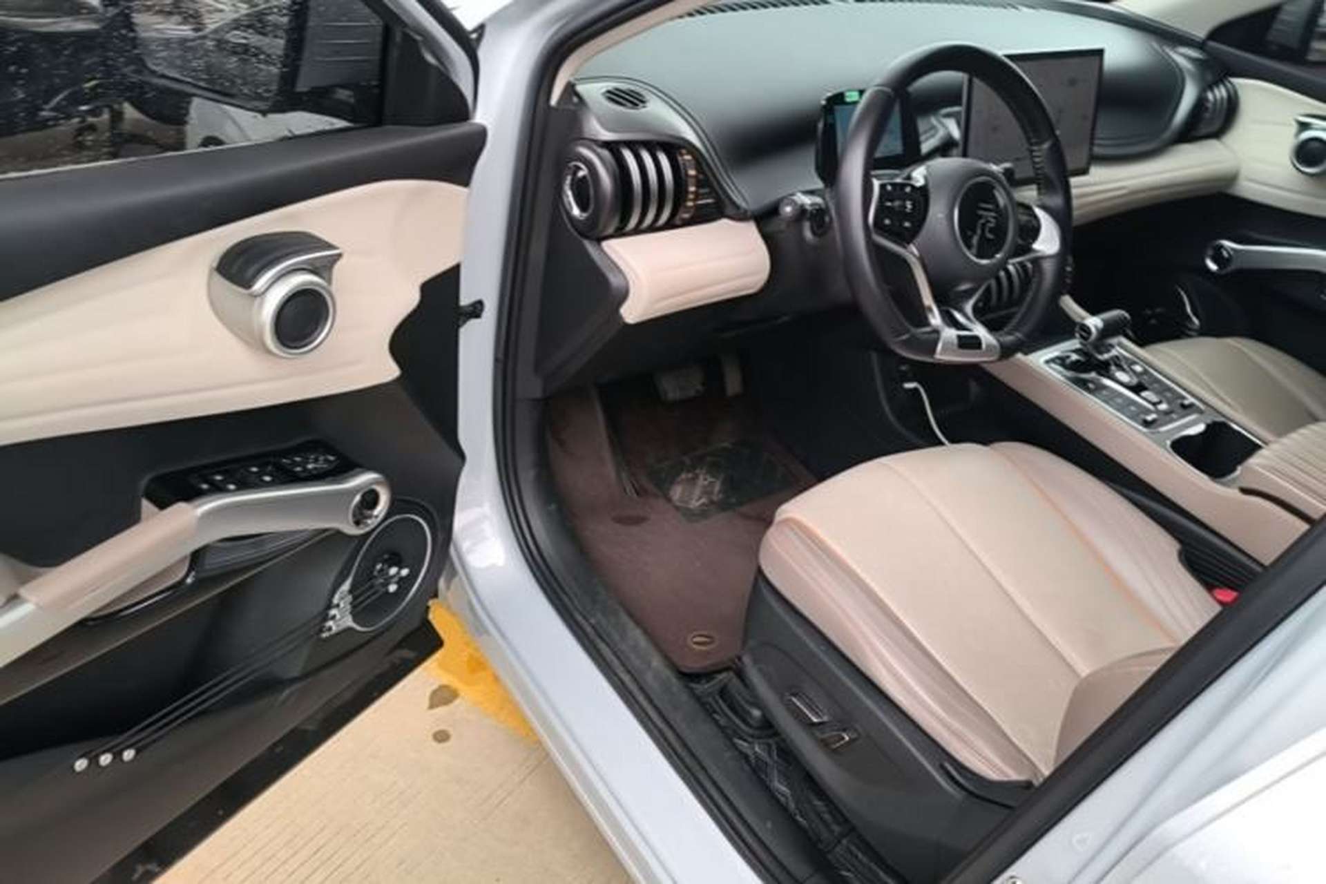 Used BYD Yuan PLUS 2023 Champion Edition 430KM Superior Model Driver Seat