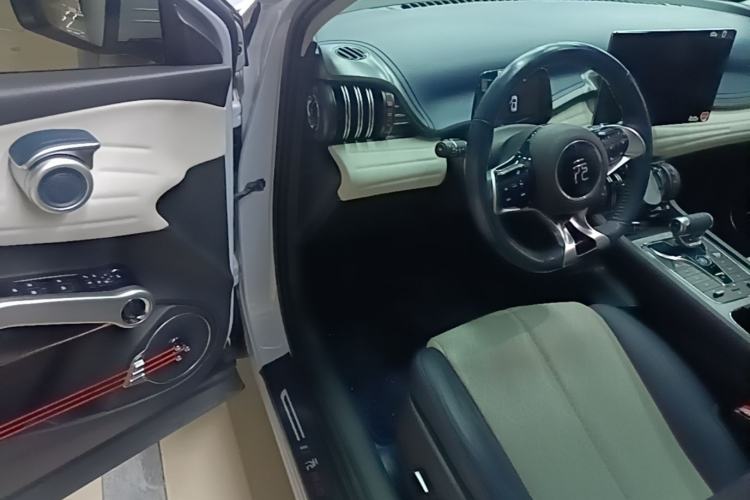 Used BYD Yuan PLUS 2023 Champion Edition 510KM Leading Model Driver Seat