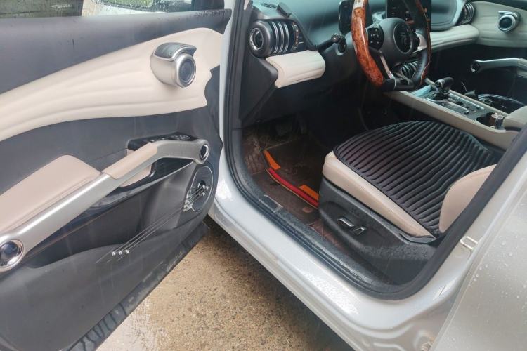 Used BYD Yuan PLUS 2023 Champion Edition 430KM Leading Model Driver Seat