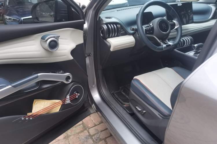 Used BYD Yuan PLUS 2023 Champion Edition 430KM Leading Model Driver Seat