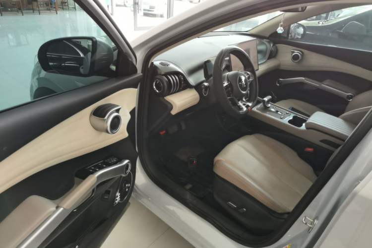 Used BYD Yuan PLUS 2023 Champion Edition 510KM Excellence Model Driver Seat