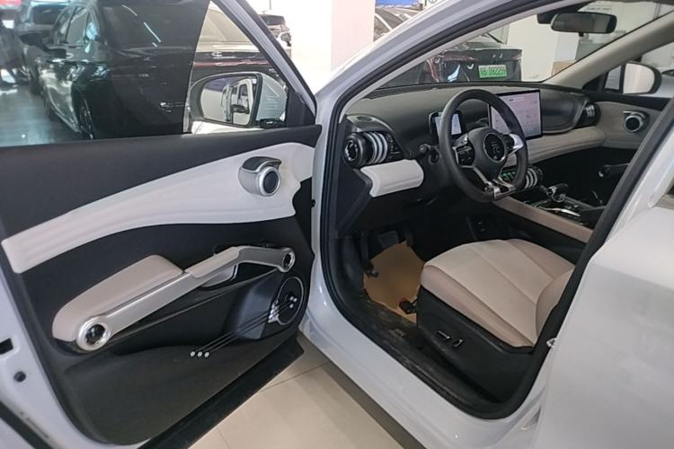 Used BYD Yuan PLUS 2023 Champion Edition 430KM Leading Model Driver Seat