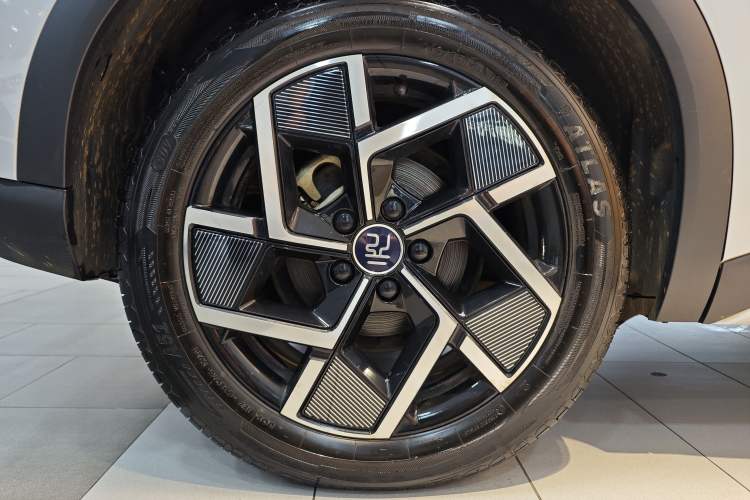 Used BYD Yuan PLUS 2023 Champion Edition 510KM Superior Model Exterior 2