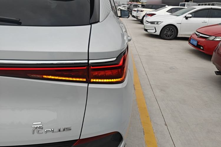Used BYD Yuan PLUS 2023 Champion Edition 430KM Superior Model Exterior 3