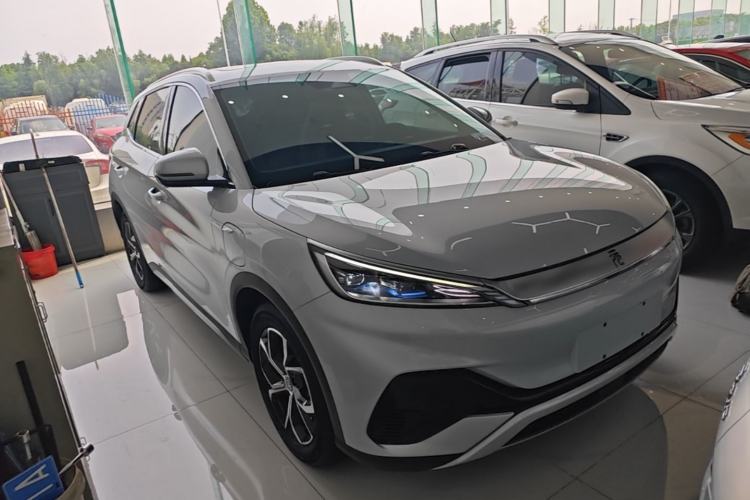 Used BYD Yuan PLUS 2023 Champion Edition 430KM Superior Model Front Right 45 Deg