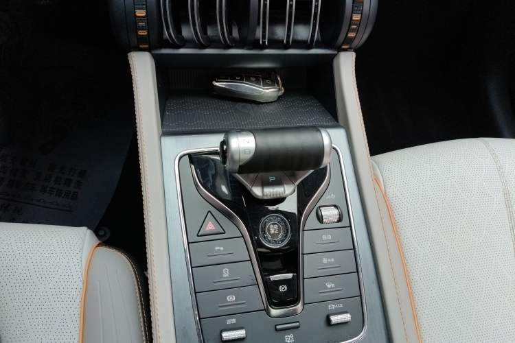Used BYD Yuan PLUS 2023 Champion Edition 430KM Superior Model Gear Lever