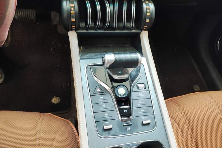 Used BYD Yuan PLUS 2023 Champion Edition 430KM Leading Model Gear Lever