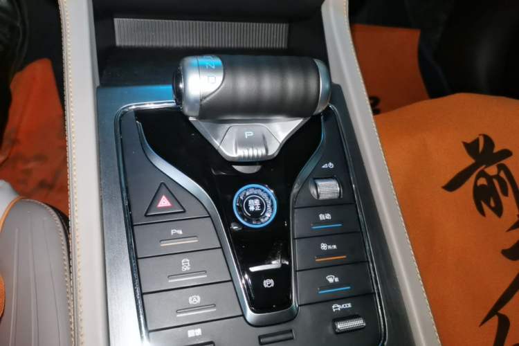 Used BYD Yuan PLUS 2023 Champion Edition 430KM Superior Model Gear Lever