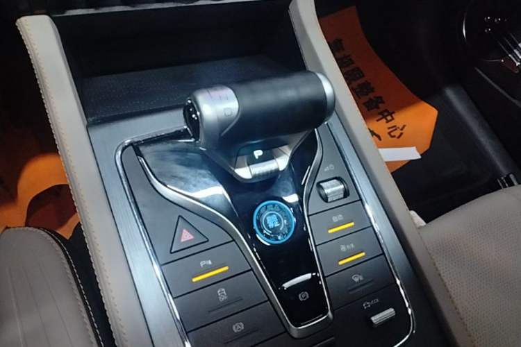 Used BYD Yuan PLUS 2023 Champion Edition 430KM Superior Model Gear Lever