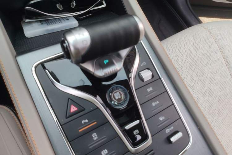 Used BYD Yuan PLUS 2023 Champion Edition 430KM Superior Model Gear Lever