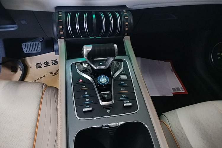 Used BYD Yuan PLUS 2023 Champion Edition 430KM Leading Model Gear Lever